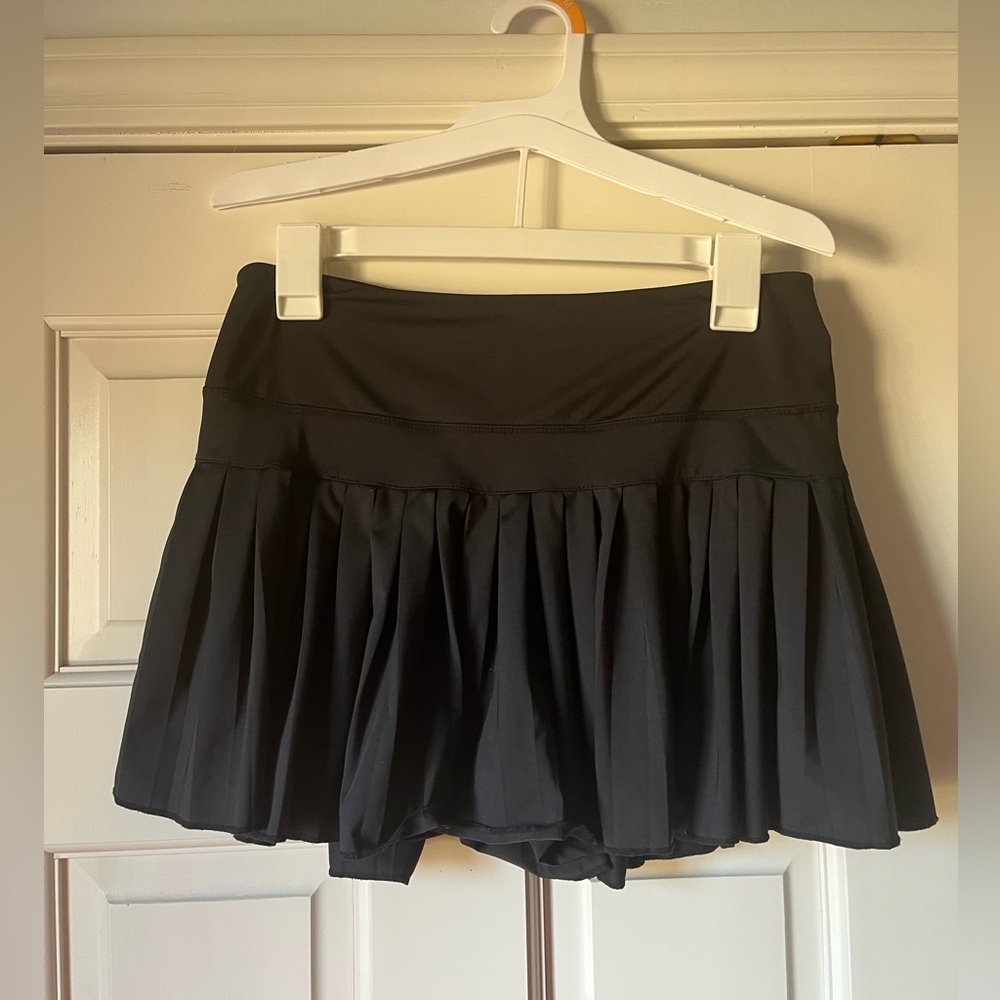 Black Gold Hinge Skirt Size L